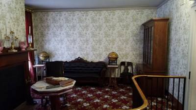 Stopped by Abraham Lincoln's house on the way home from Chicago. Aaron slept in the car.