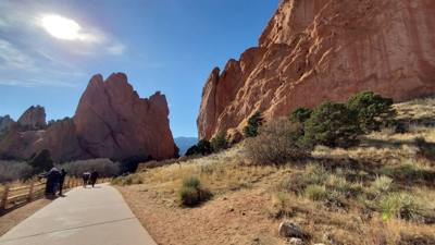 Really beautiful here.  A little hike to earn our lunch calories.