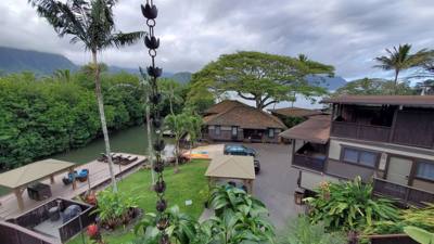 Here are some photos of the resort we stayed at. It was not crowded. We really liked it.