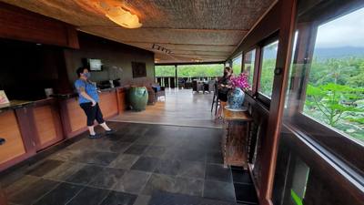 Here are some photos of the resort we stayed at. It was not crowded. We really liked it.
