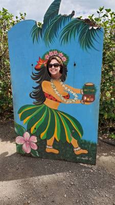 On our Rotten Tomatoes list for our Hawaii trip is the Dole Plantation.  3 things to do and a 45 minutes wait for the tr
