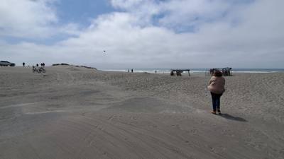 Interesting stop.  This beach has a ship under it with parts poking out.  Oh yeah, it's like 52 degrees and Oregonians a