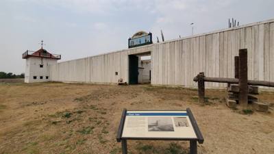 Our other stop today was at Fort Union. This one looks much more like what you would expect a fort to look like. The oth