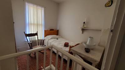 Part 2 of our visit to Chateau De Mores.