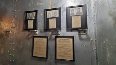 This jail was pretty neat.  They had men, women and kids in jail.  In a gold mining town with more saloons, casinos and 