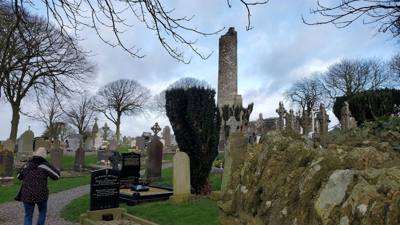 Interesting stop on the way to Belfast today. A Monastic site. Learned something new about the Celtic Cross. Apparent
