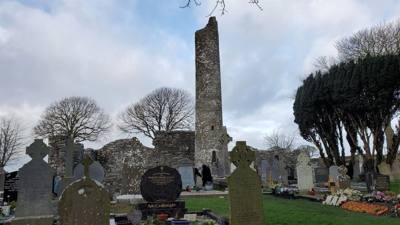 Interesting stop on the way to Belfast today. A Monastic site. Learned something new about the Celtic Cross. Apparent