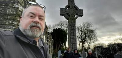 Interesting stop on the way to Belfast today. A Monastic site. Learned something new about the Celtic Cross. Apparent