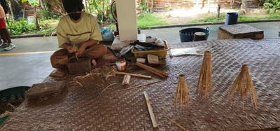 I'm labeling the Bosang Umbrella Making Center as the "pleasantly surprised" excursion of the day. I wasn't holding ou