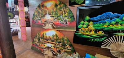 I'm labeling the Bosang Umbrella Making Center as the "pleasantly surprised" excursion of the day. I wasn't holding ou