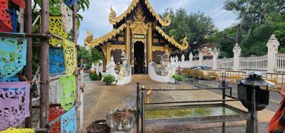 First Temple of the day was Wat Inthakhin Sadue Muang. Small but great to photograph.