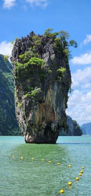 This is what I've been waiting for. I've wanted to shoot photos of this island and that rock pillar in the ocean for a