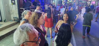 A word of warning about this set of photos. Patong Beach is very adult. So if you find adult stuff offensive scroll to