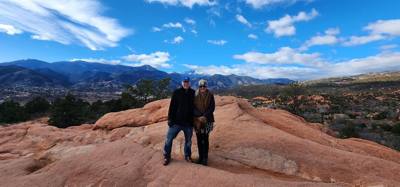 A quick stroll through Garden of the Gods to earn our Thanksgiving day meal?  Sounds like a plan!
