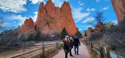 A quick stroll through Garden of the Gods to earn our Thanksgiving day meal?  Sounds like a plan!