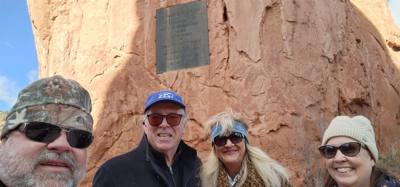 A quick stroll through Garden of the Gods to earn our Thanksgiving day meal?  Sounds like a plan!