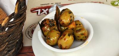 Lunch today was at La Grilladiere.  The mixed plate of skewers was delicious.  The restaurant is 'dry' as many places ar