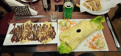 So we sit down for dinner tonight after a huge lunch.  I'm like "Not feeling that hungry.  These cheese, chicken and mus