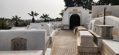The Jewish cemetery was one of our stops today.  Difficult to move around in there.  Was surprised how packed in everyth