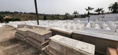The Jewish cemetery was one of our stops today. Difficult to move around in there. Was surprised how packed in everyth