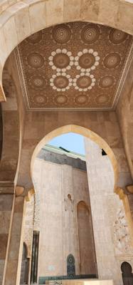 Today we visited the Hassan 2 Mosque with Sadie and her family.  VERY large and ornate.  Love the architecture.  3rd lar