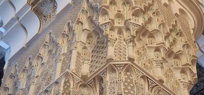 Today we visited the Hassan 2 Mosque with Sadie and her family.  VERY large and ornate.  Love the architecture.  3rd lar