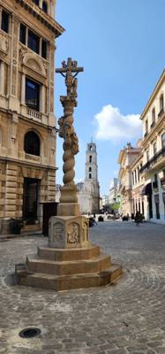 Walking tour of Havana, Cuba with Yane. Lots of history and things to see and learn about. Havana is a little rough ar