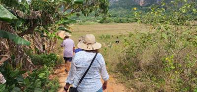 Day trip to Vinales.  Got to hang out with some very cool and hard working farmers.  Myself and another gal got dehydrat