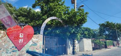 First visit this morning was to an art district called Fusterlandia. They wanted to call it something fun like Disneyla