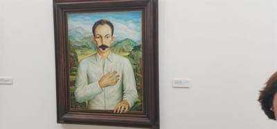 Last stop on the art train today was to Museo Nacional de Bellas Artes. Our guide wanted to make sure we got all of the