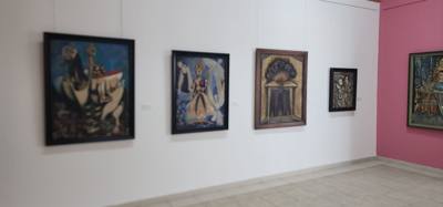 Last stop on the art train today was to Museo Nacional de Bellas Artes. Our guide wanted to make sure we got all of the