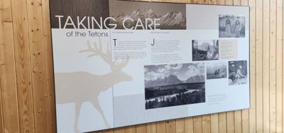 Last stop today. The Coulter Bay Visitor Center. The boats with the mountains in the background was my favorite photo