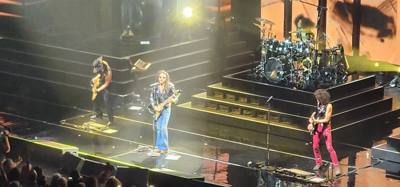 Lenny Kravitz at Dolby Live in Vegas.  Julie got us amazing tickets.  Front row balcony.  The confetti cannon in front o