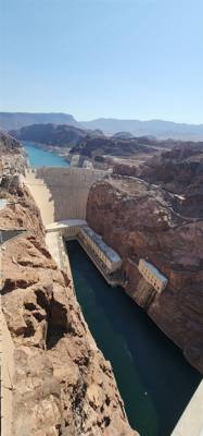 Pat Tillman Memorial Bridge on the way down the hill to the Hoover Dam. Second tallest bridge in the US. The Royal Gor