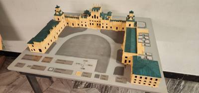 Part 1 of our tour of the kings palace.  Wilanów Palace is a former royal palace located in the Wilanów district of Wars