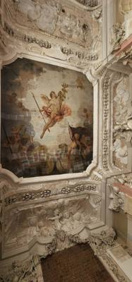 Part 1 of our tour of the kings palace. Wilanów Palace is a former royal palace located in the Wilanów district of Wars