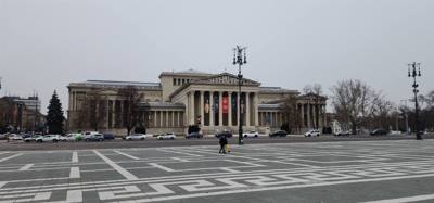 First stop this morning was Hero's Square.