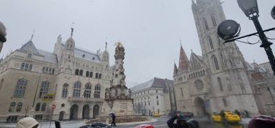 Visited Matthias Church and the surrounding area.  The real test was that we were treated to a short  organ concert.  Gr