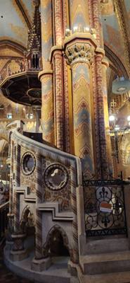 Visited Matthias Church and the surrounding area.  The real test was that we were treated to a short  organ concert.  Gr