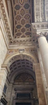 St Stephen's Basilica was on the agenda.  Beautiful place.  I didn't have 'mummified hand' on my bingo card but there it