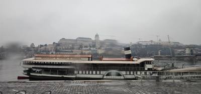 These are random pictures I took today in Budapest.  I hope you enjoy them as much as I did taking them.  Great experien