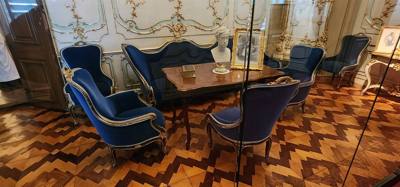 Schonnbrunn Palace was our first tour spot in Vienna, Austria this afternoon.  This is part 2.