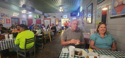 Lunch in Memphis today was Gus's Fried Chicken.  We have Gus's in Kansas City but it's like Kansas City Joe's.  You can 