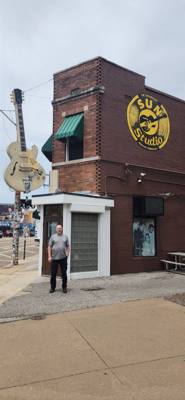 When in Memphis you have to stop in to Sun Studio where Elvis was discovered along with a plethora of other talents.  I 