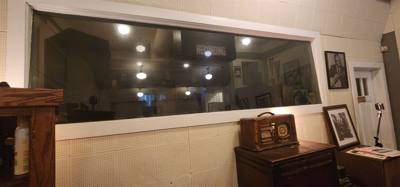 When in Memphis you have to stop in to Sun Studio where Elvis was discovered along with a plethora of other talents.  I 