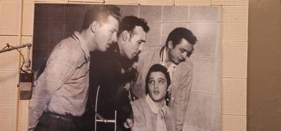 When in Memphis you have to stop in to Sun Studio where Elvis was discovered along with a plethora of other talents.  I 