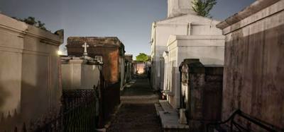 We took a night time tour of St Louis Cemetery No 1.  Pretty creepy and interesting.  The big pyramid is actually Nichol