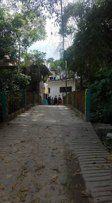 Majahuitas and Yelapa. Neither of these places is available by road. You have to take a boat. Yelapa had a nice water