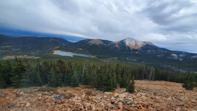 We took a train up to the summit of Pike's Peak in Colorado.  At the base...sunny and relatively warm.  At the  summit? 