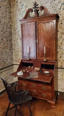 Our stay for the weekend was in a little town called Odessa, DE. Our cute bed and breakfast, Miller-Dunham House (https: